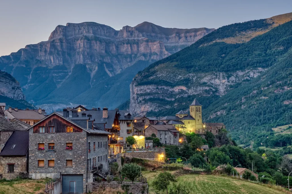 imagen panorámica de torla